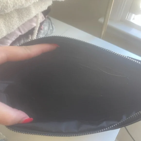 YSL Monogram Small Black Leather Pouch - Picture 5 of 9